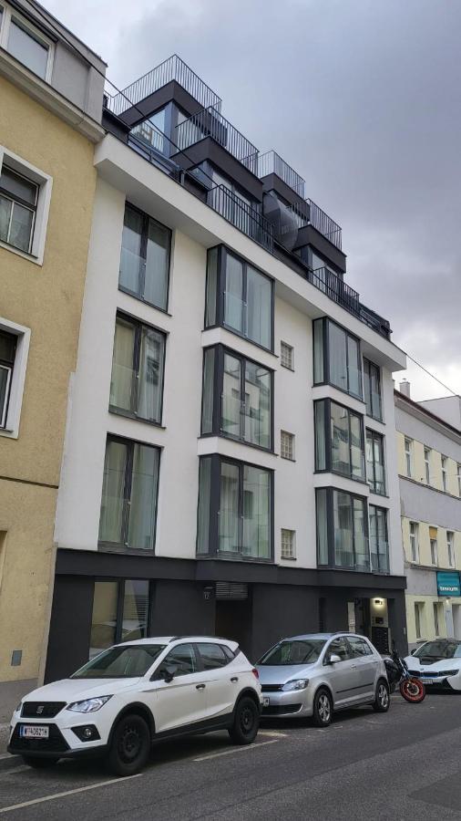 Betariel'Com Akh University Wien Ngoại thất bức ảnh