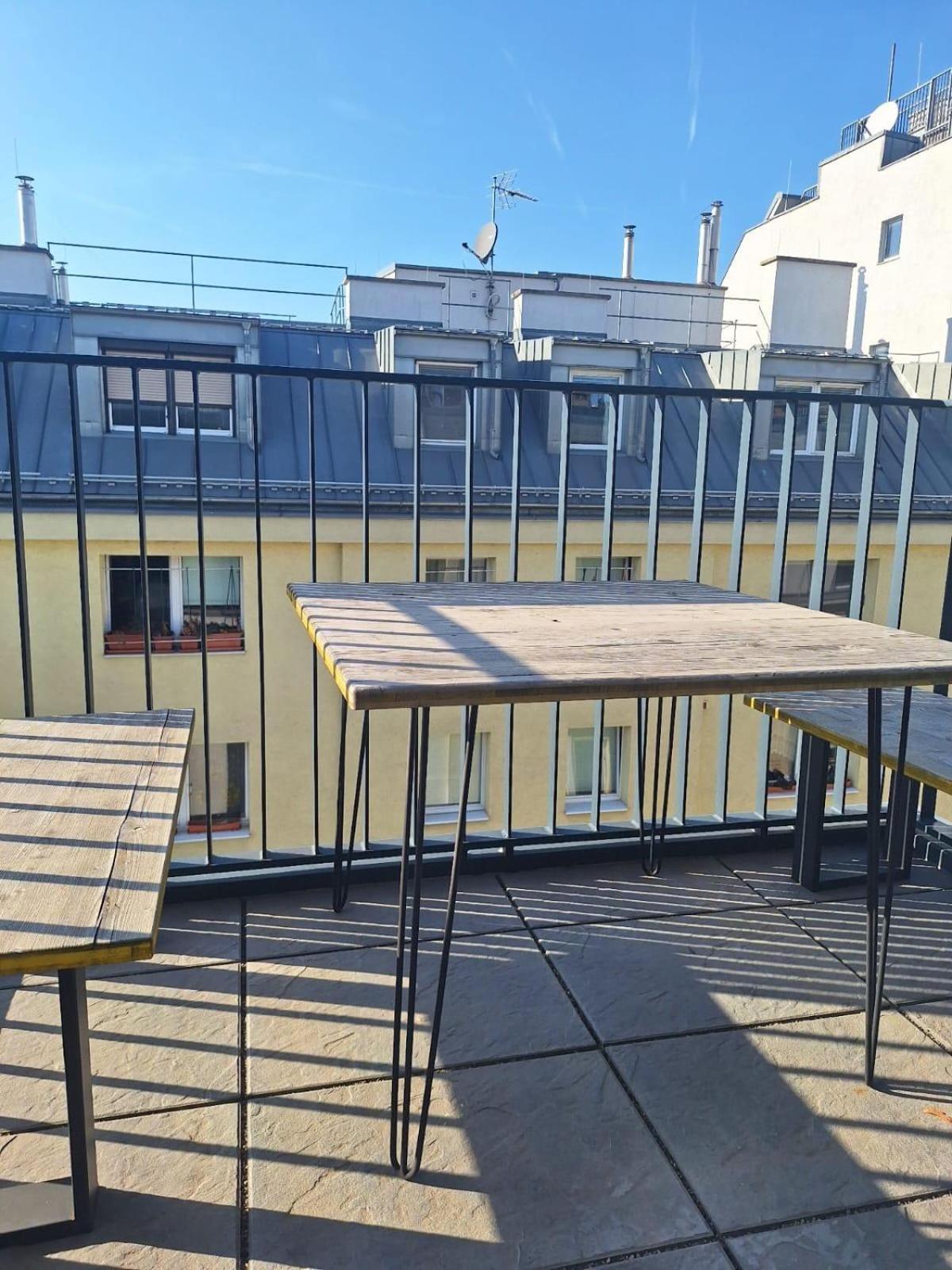 Betariel'Com Akh University Wien Ngoại thất bức ảnh